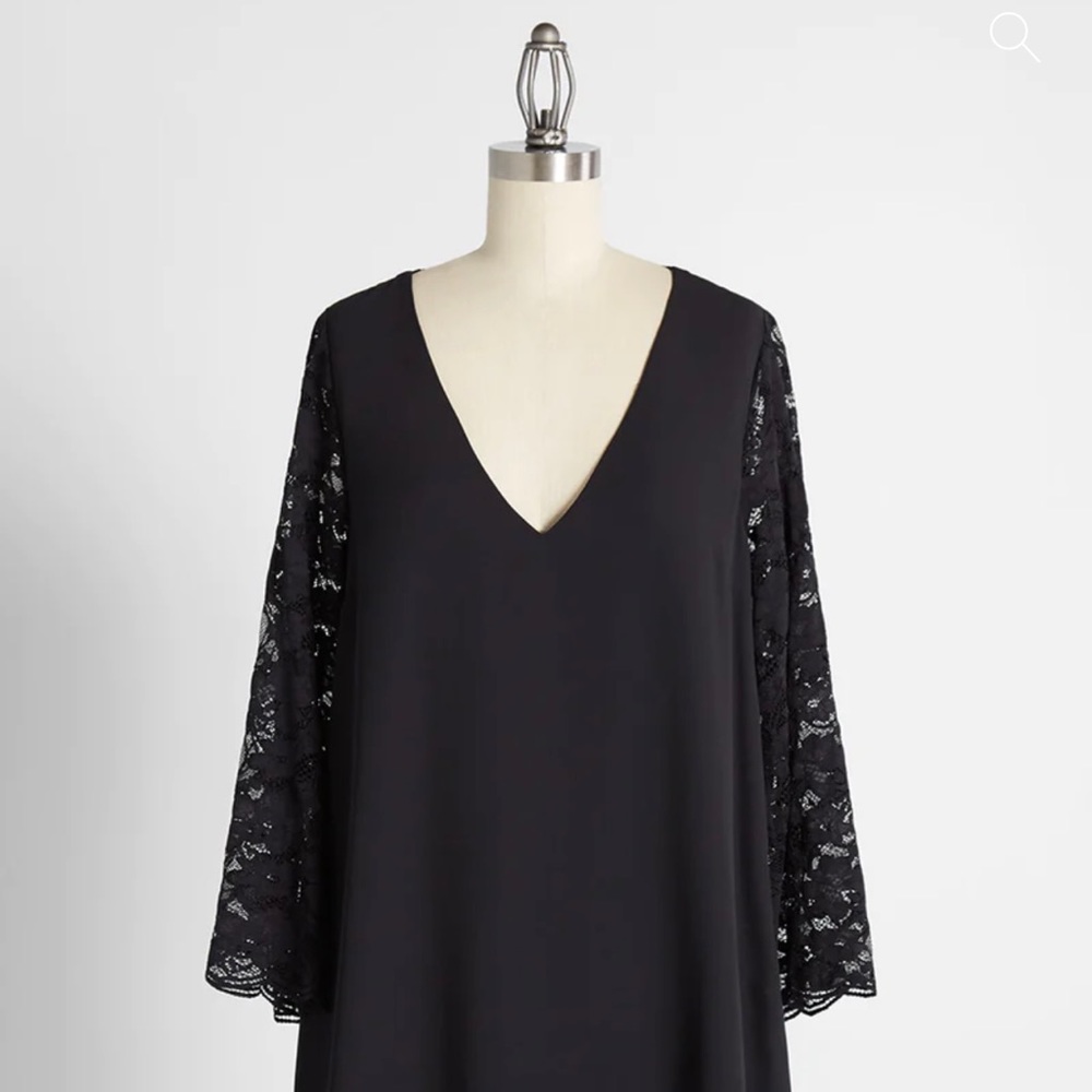 ModCloth Lavished in Lace Shift Dress
